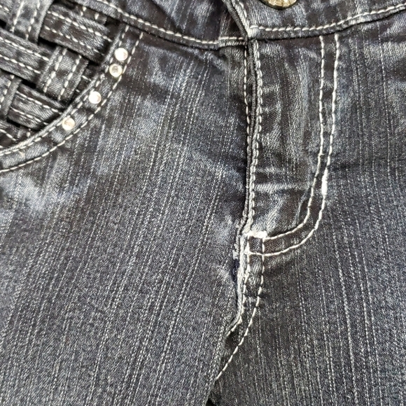 3/$15 Valery cropped Jean's size 3 - Picture 9 of 9